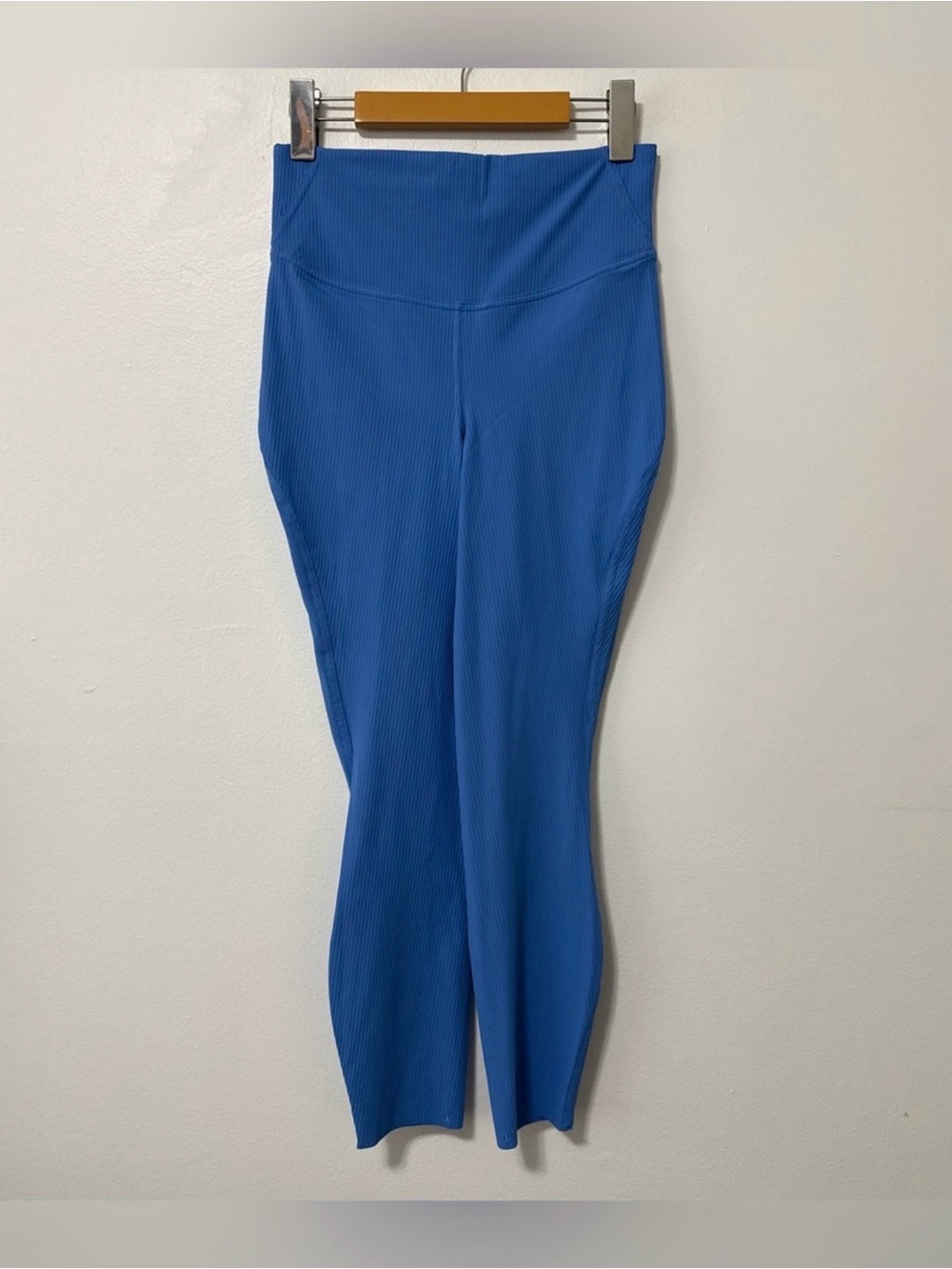 Lululemon Base Pace Ribbed Tight - Picture 5 of 11